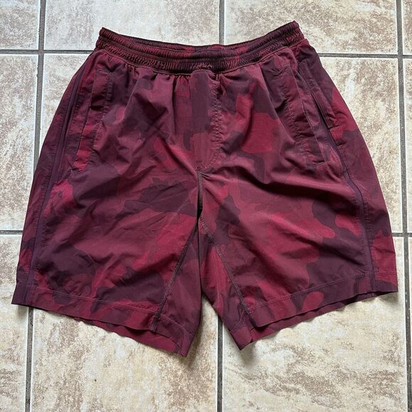 Lululemon Pace Breaker Shorts‎ Smokescreen Camo Oxblood Rosewood Lined 9” Medium - Picture 4 of 13